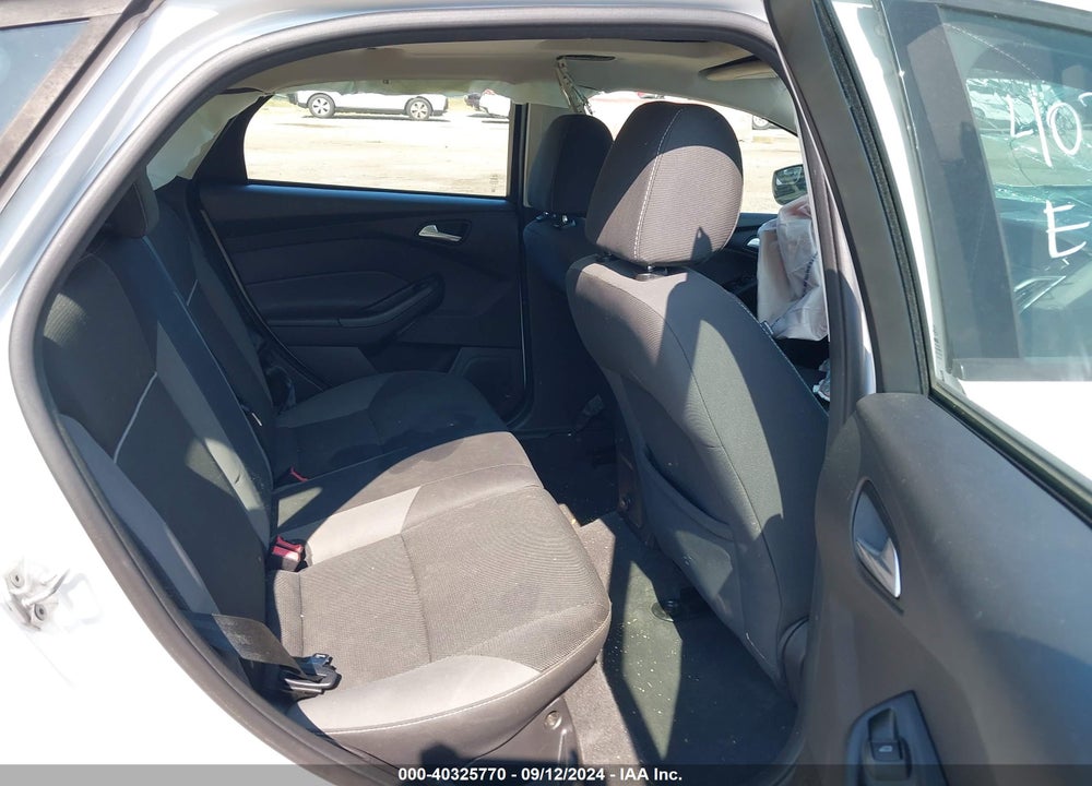 2014 FORD FOCUS SE VIN: 1FADP3K26EL312722