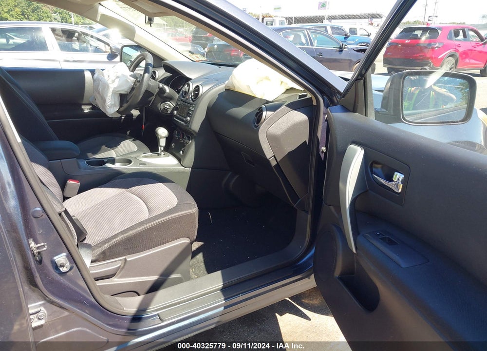 2013 NISSAN ROGUE SV VIN: JN8AS5MV1DW643403