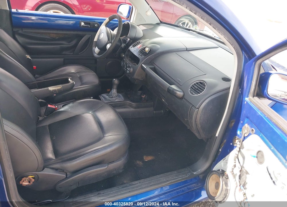 2008 VOLKSWAGEN NEW BEETLE S VIN: 3VWPW31C28M513828