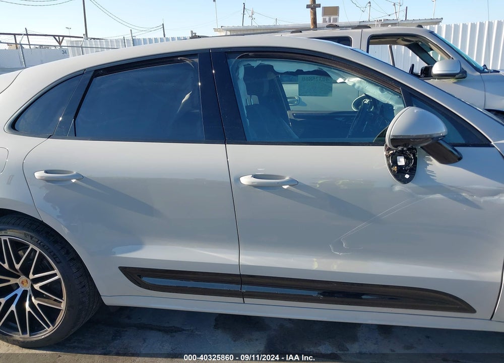 2023 PORSCHE MACAN T VIN: WP1AA2A53PLB17540