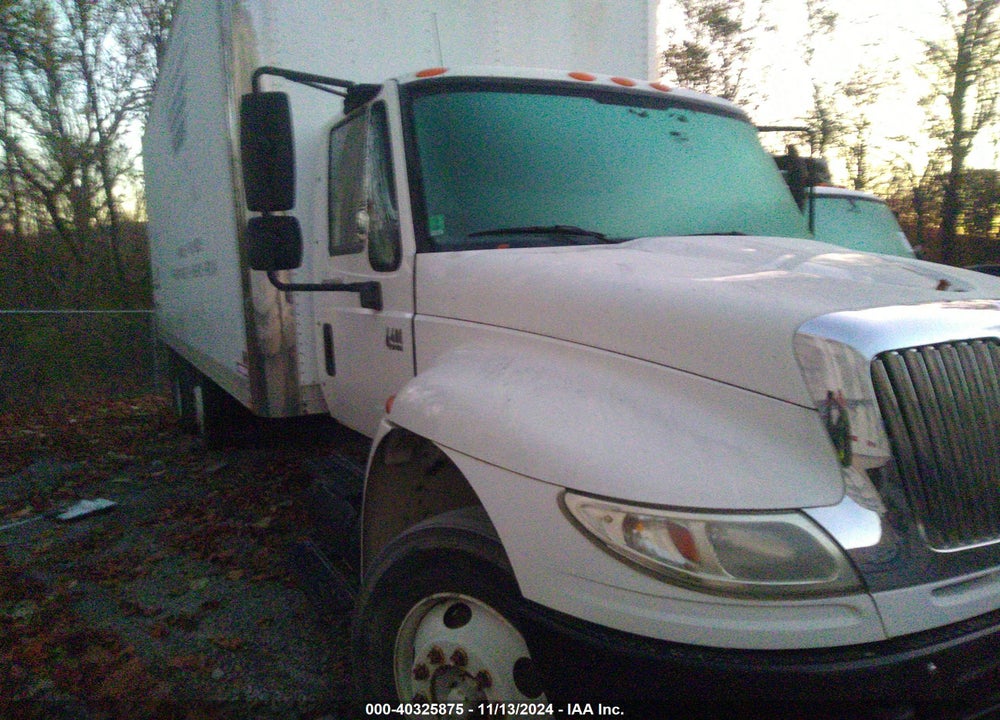 2007 INTERNATIONAL 4000 4400 VIN: 1HTMKAAN37H415677