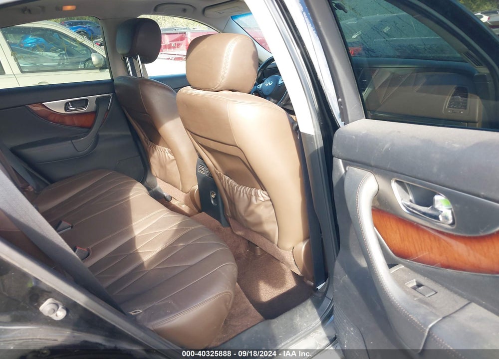 2010 INFINITI FX35 VIN: JN8AS1MW8AM854526