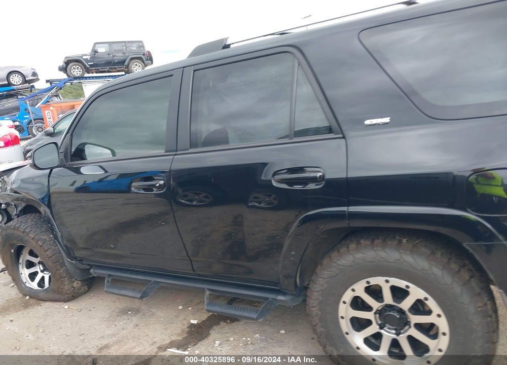2021 TOYOTA 4RUNNER SR5 PREMIUM VIN: JTENU5JR4M5843238