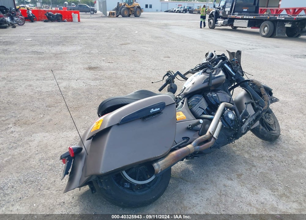 2019 INDIAN MOTORCYCLE CO. CHIEFTAIN DARK HORSE VIN: 56KTCDAA4K3372889