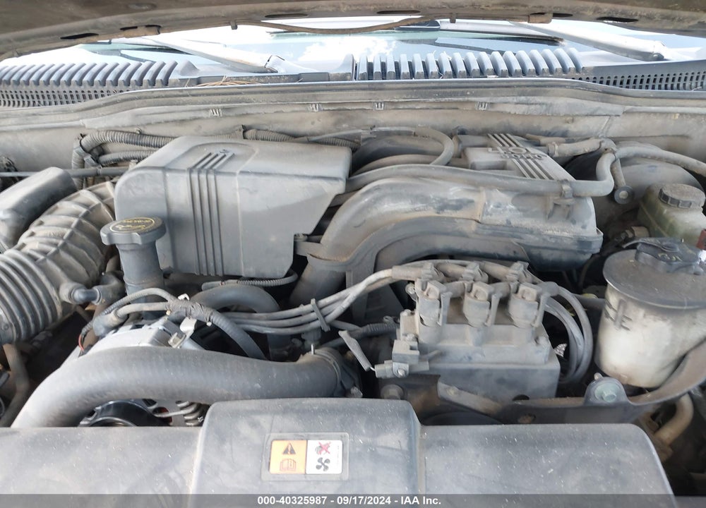 2002 FORD EXPLORER XLS VIN: 1FMZU62E92ZB06917