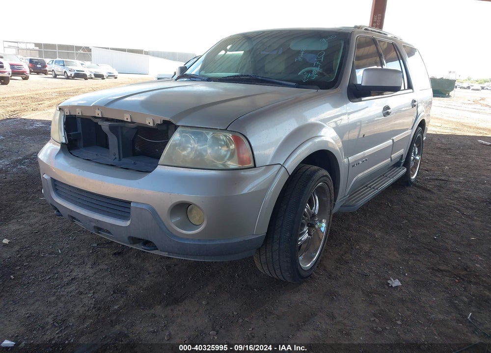 2004 LINCOLN NAVIGATOR VIN: 5LMFU27R34LJ01710