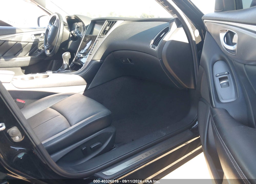 2017 INFINITI Q50 2.0T BASE VIN: JN1CV7AP5HM642191