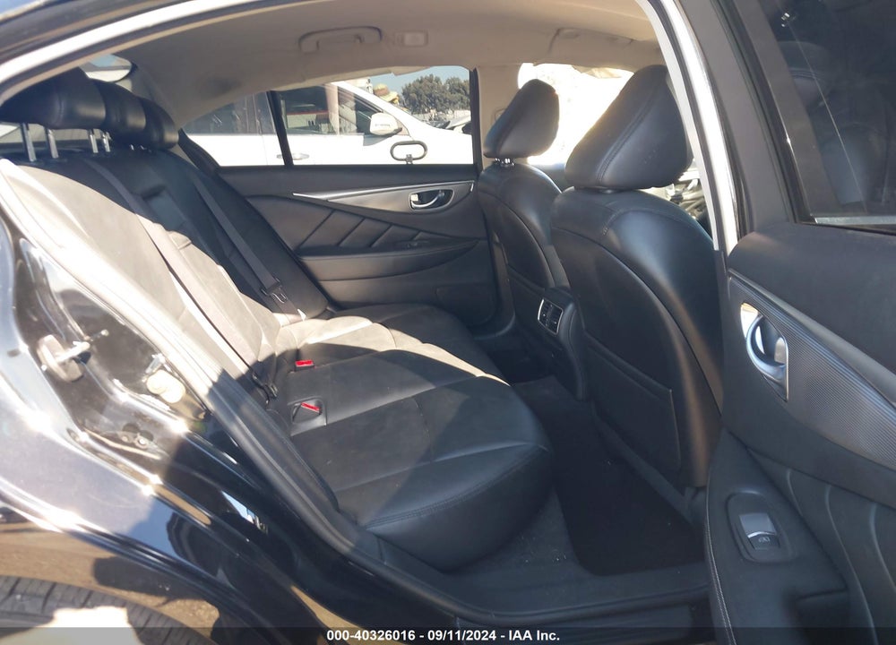 2017 INFINITI Q50 2.0T BASE VIN: JN1CV7AP5HM642191