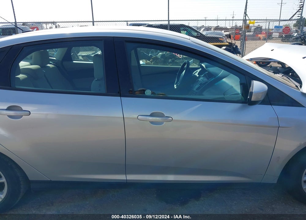 2018 FORD FOCUS SE VIN: 1FADP3F23JL231391