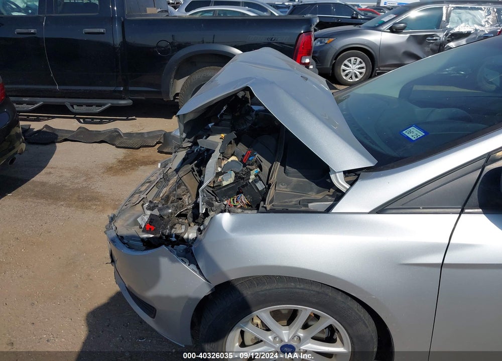2018 FORD FOCUS SE VIN: 1FADP3F23JL231391