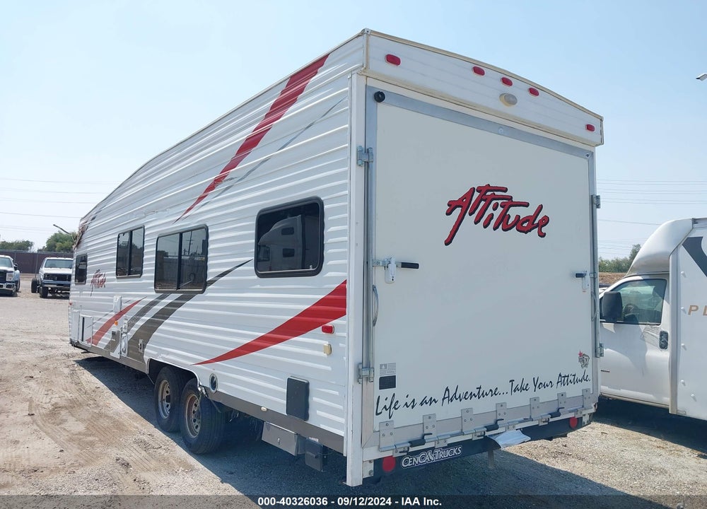 2012 ECLIPSE ATTITUDE 26FS VIN: 5LZBE2621CR009873