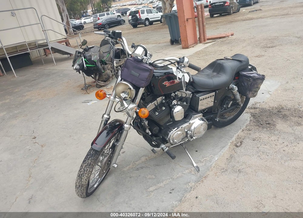 2000 HARLEY-DAVIDSON XL1200 C VIN: 1HD1CGP30YK133280