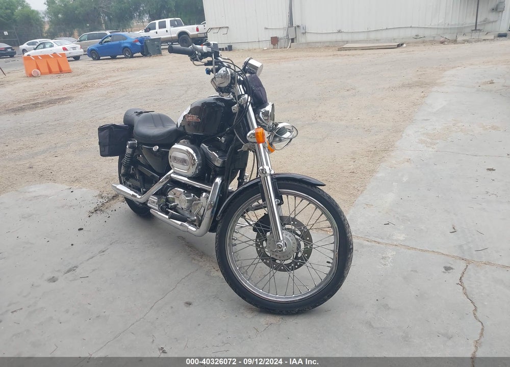 2000 HARLEY-DAVIDSON XL1200 C VIN: 1HD1CGP30YK133280