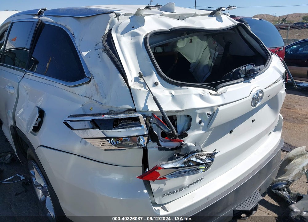 2019 TOYOTA HIGHLANDER LIMITED VIN: 5TDDZRFH7KS970825