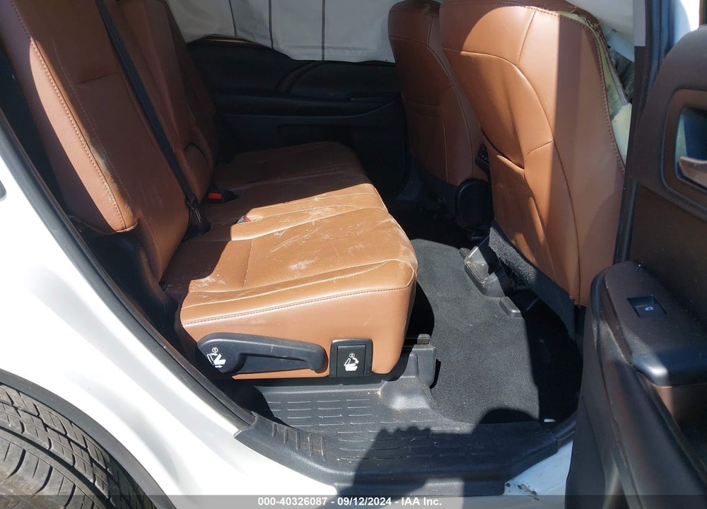 2019 TOYOTA HIGHLANDER LIMITED VIN: 5TDDZRFH7KS970825