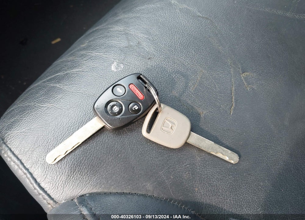 2008 HONDA CIVIC EX-L VIN: 2HGFG12908H556857