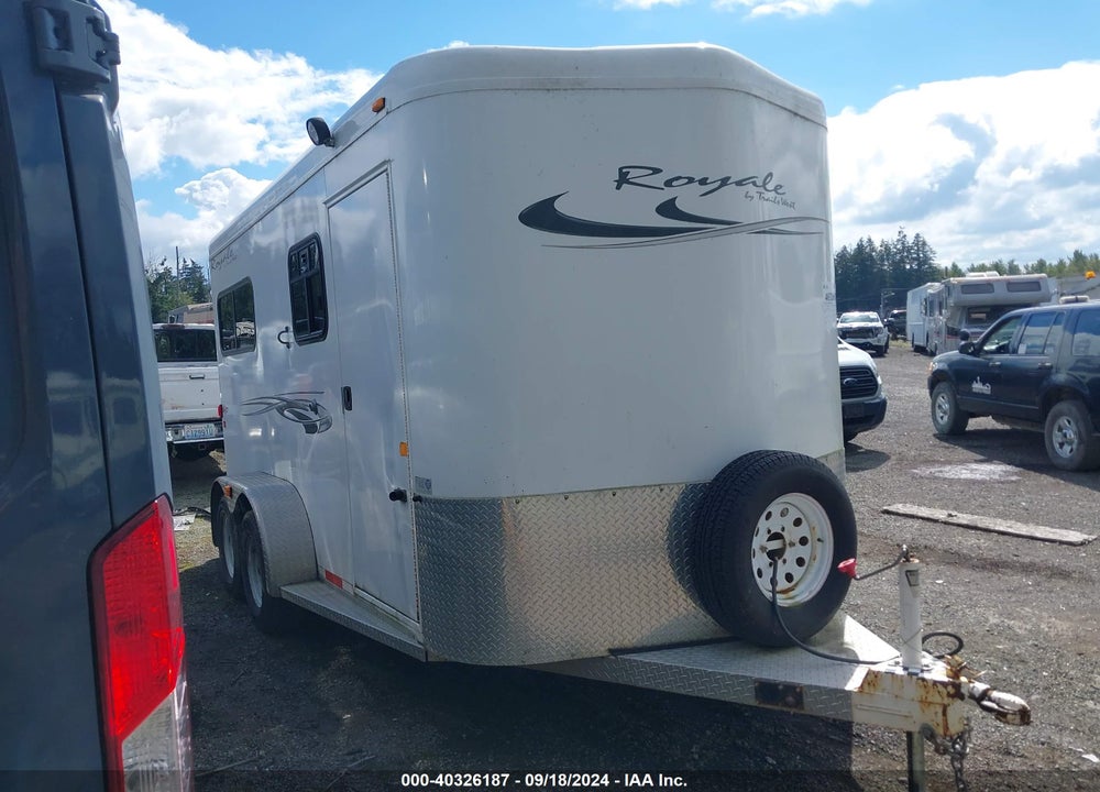 2010 TRAILS WEST MANUFACT HORSE TRAILER VIN: 49SB7182XAP034545