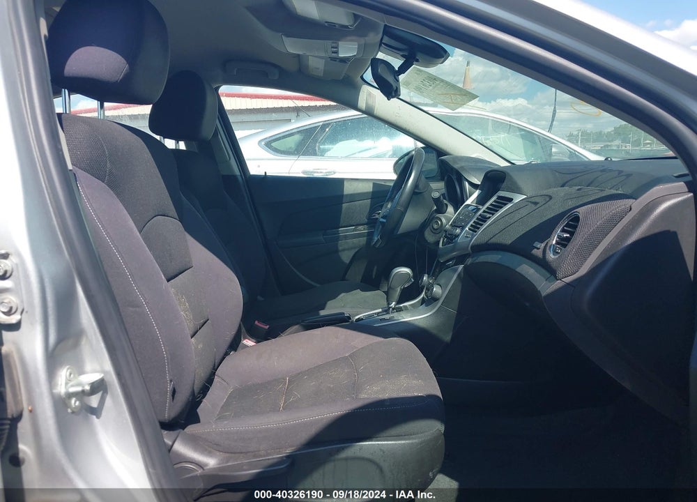 2014 CHEVROLET CRUZE 1LT AUTO VIN: 1G1PC5SB8E7292702