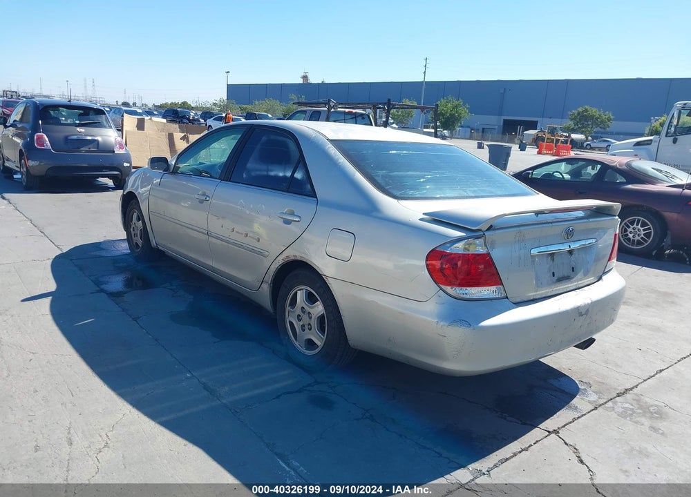 2005 TOYOTA CAMRY LE V6 VIN: 4T1BF30K55U593506