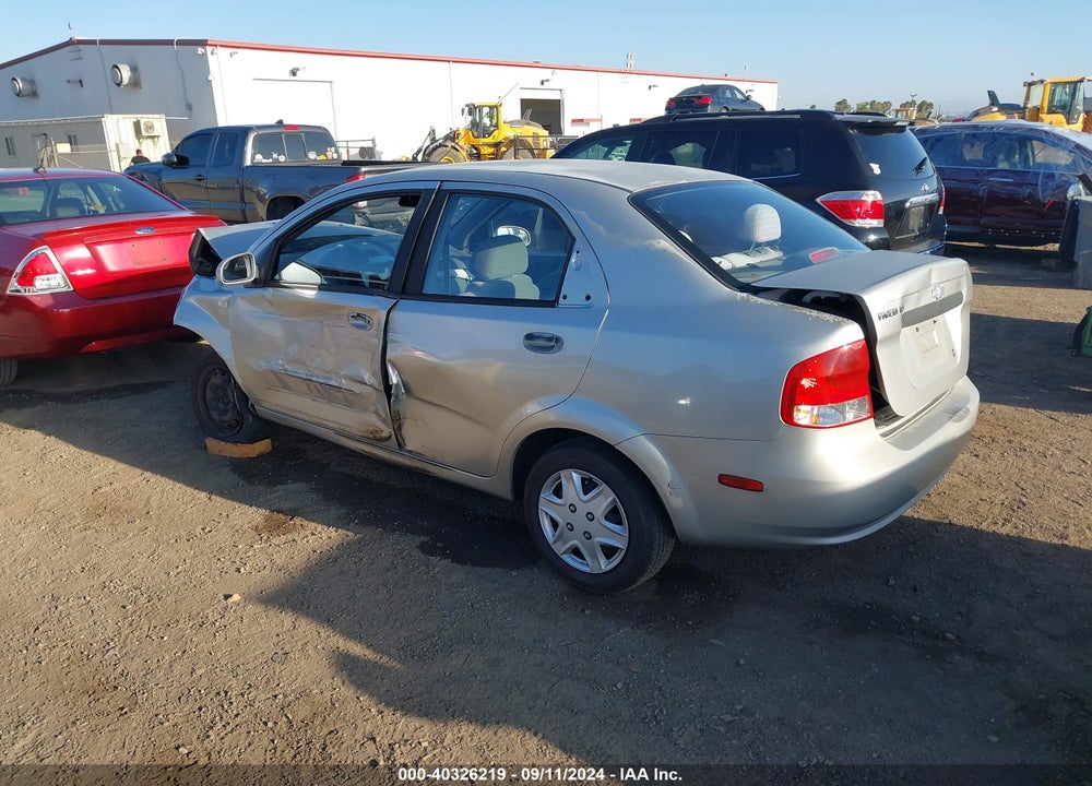 2005 CHEVROLET AVEO LS VIN: KL1TD52655B486291