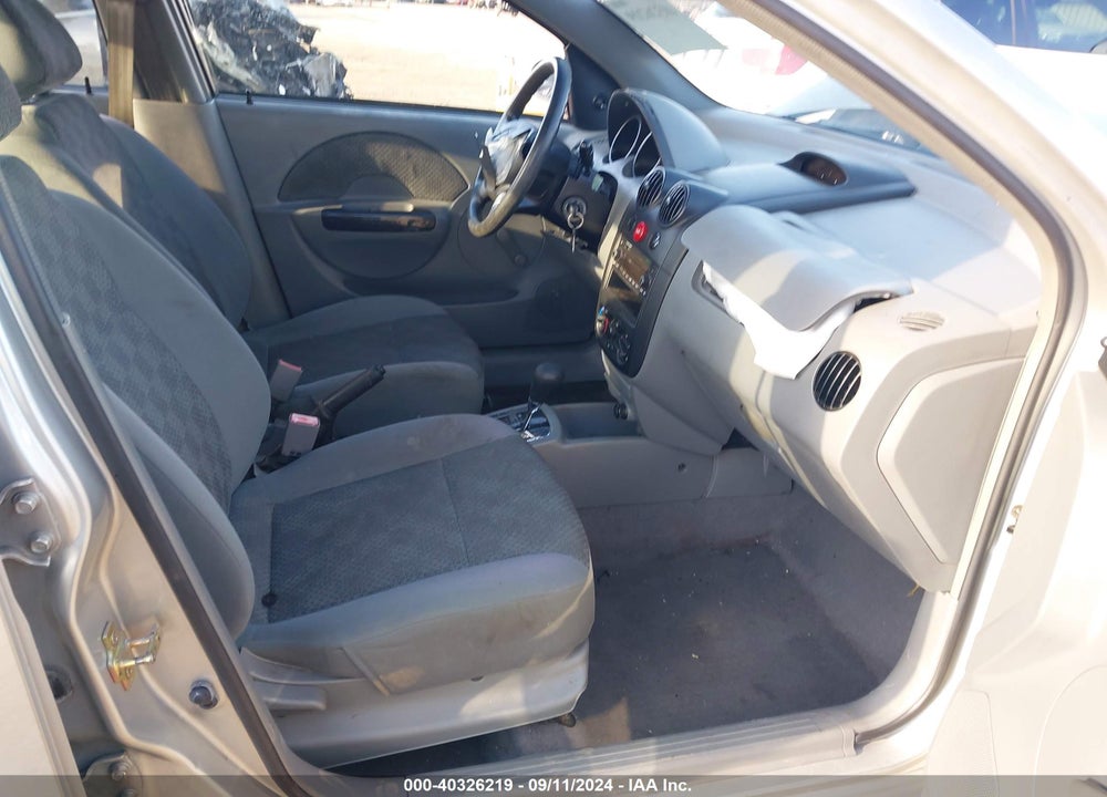 2005 CHEVROLET AVEO LS VIN: KL1TD52655B486291