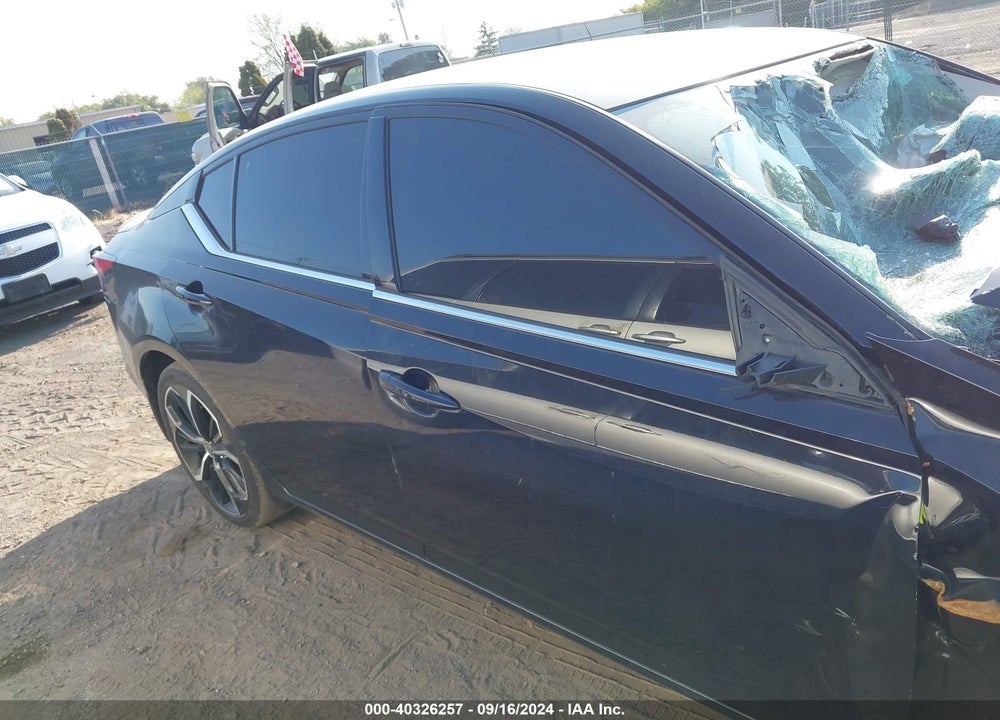 2023 NISSAN ALTIMA SR FWD VIN: 1N4BL4CV7PN303214