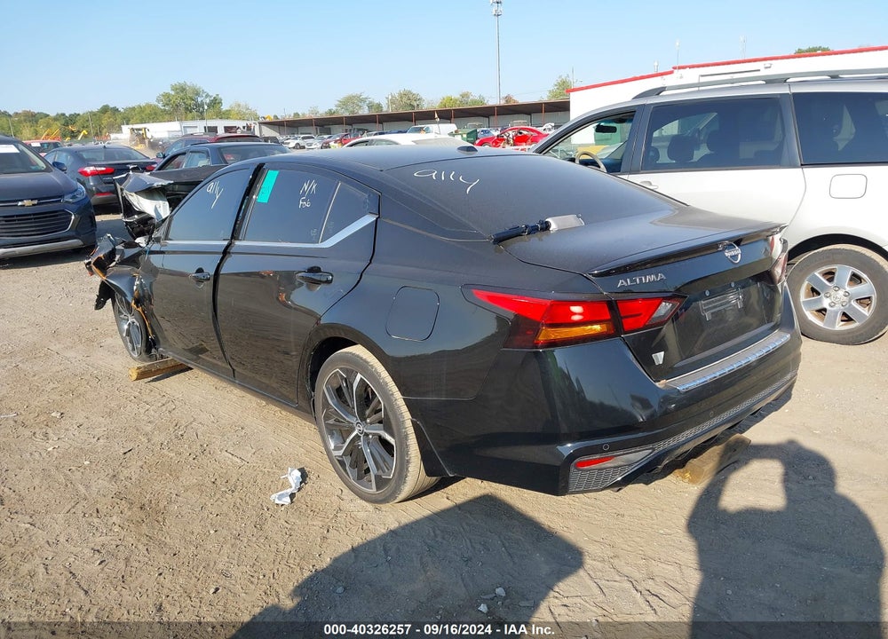 2023 NISSAN ALTIMA SR FWD VIN: 1N4BL4CV7PN303214