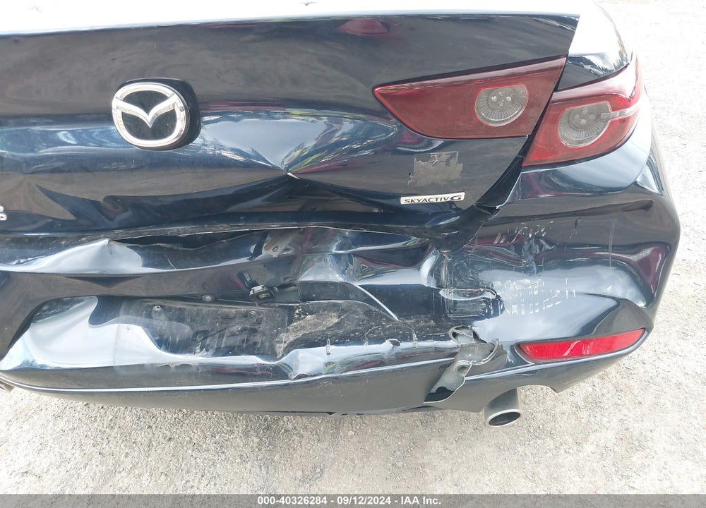 2019 MAZDA 3 PREFERRED PACKAGE VIN: JM1BPBDM5K1116594
