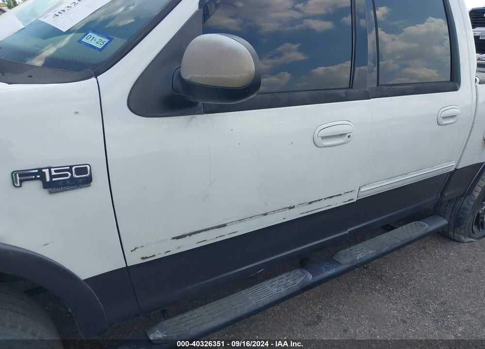 2003 FORD F-150 LARIAT/XLT VIN: 1FTRW08L53KC70502