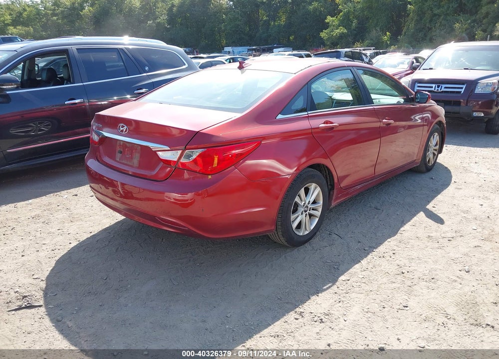 2013 HYUNDAI SONATA GLS VIN: 5NPEB4AC8DH725404
