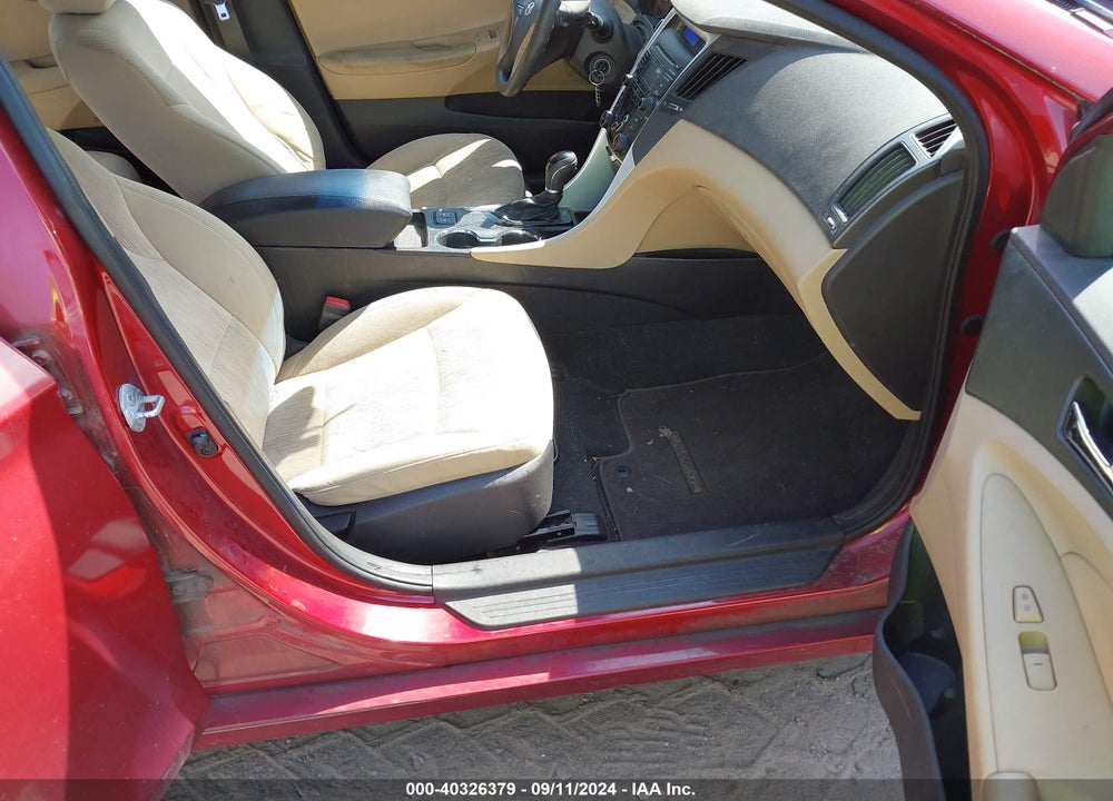 2013 HYUNDAI SONATA GLS VIN: 5NPEB4AC8DH725404