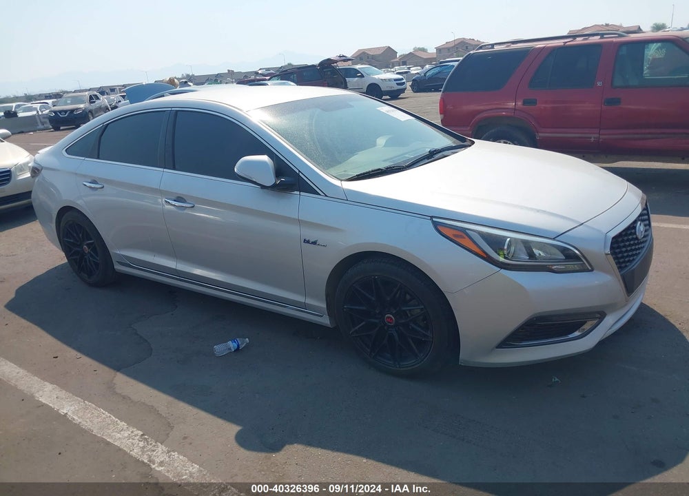 2016 HYUNDAI SONATA HYBRID SE VIN: KMHE24L15GA041798