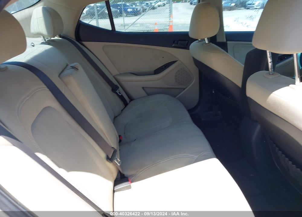 2011 KIA OPTIMA LX VIN: KNAGM4A77B5122363