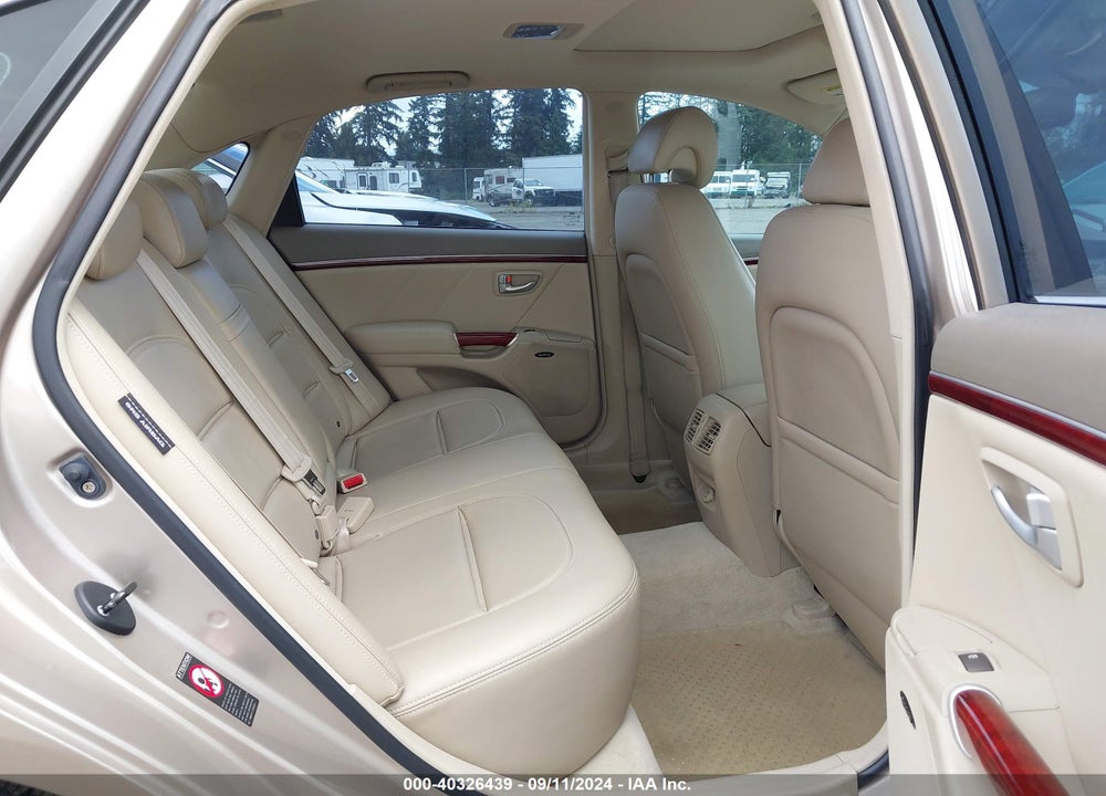 2006 HYUNDAI AZERA LIMITED/SE VIN: KMHFC46F86A115318
