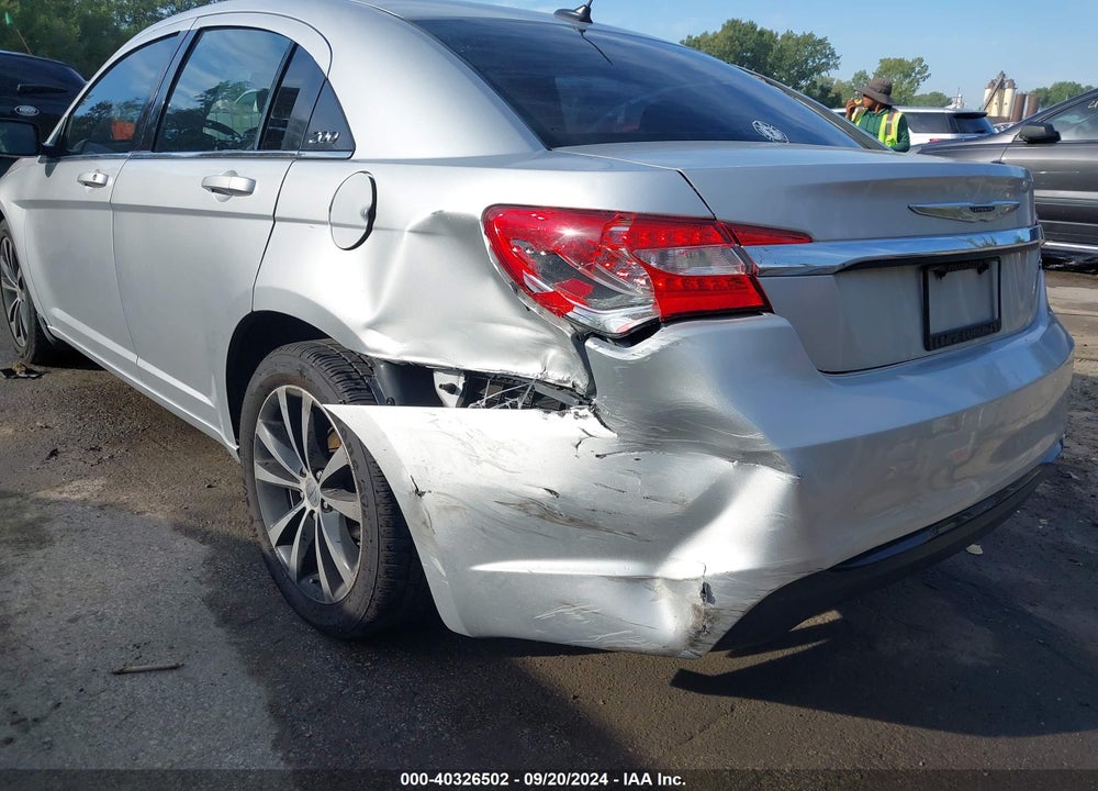 2012 CHRYSLER 200 S VIN: 1C3CCBHG3CN150259