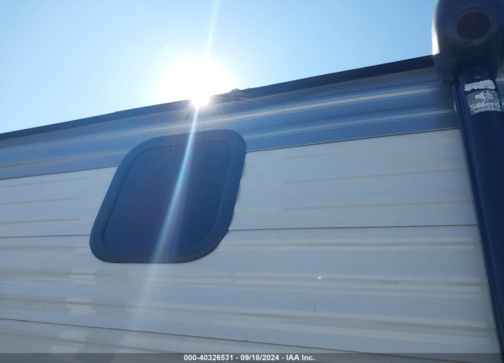 2018 JAYCO OTHER VIN: 1UJBJ0BP3J17W0645