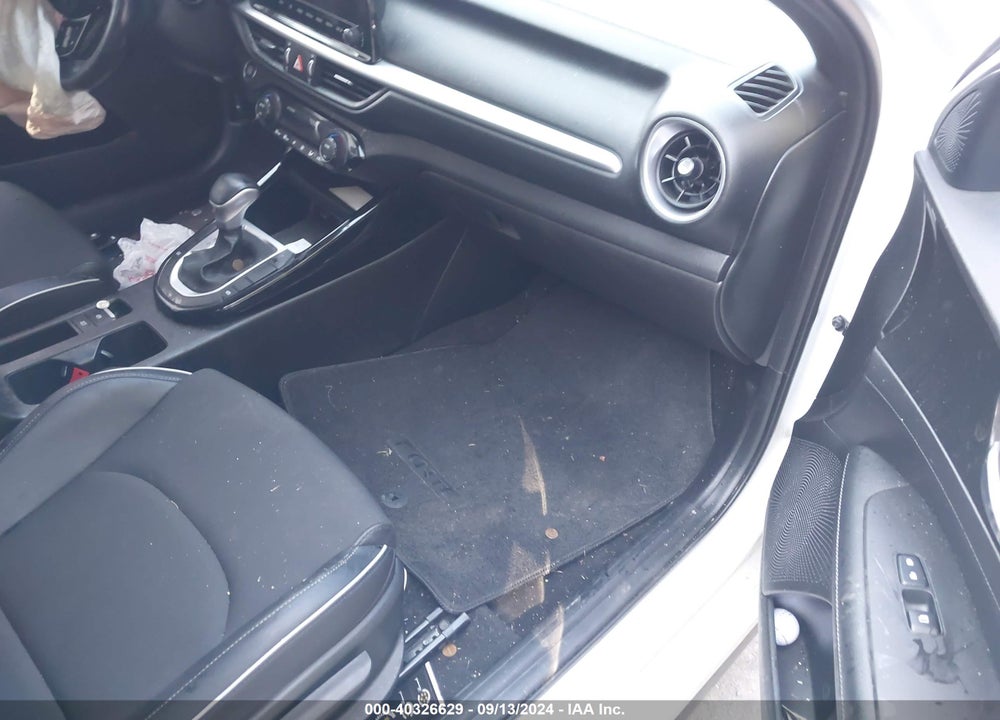 2023 KIA FORTE GT LINE VIN: 3KPF54AD5PE627833