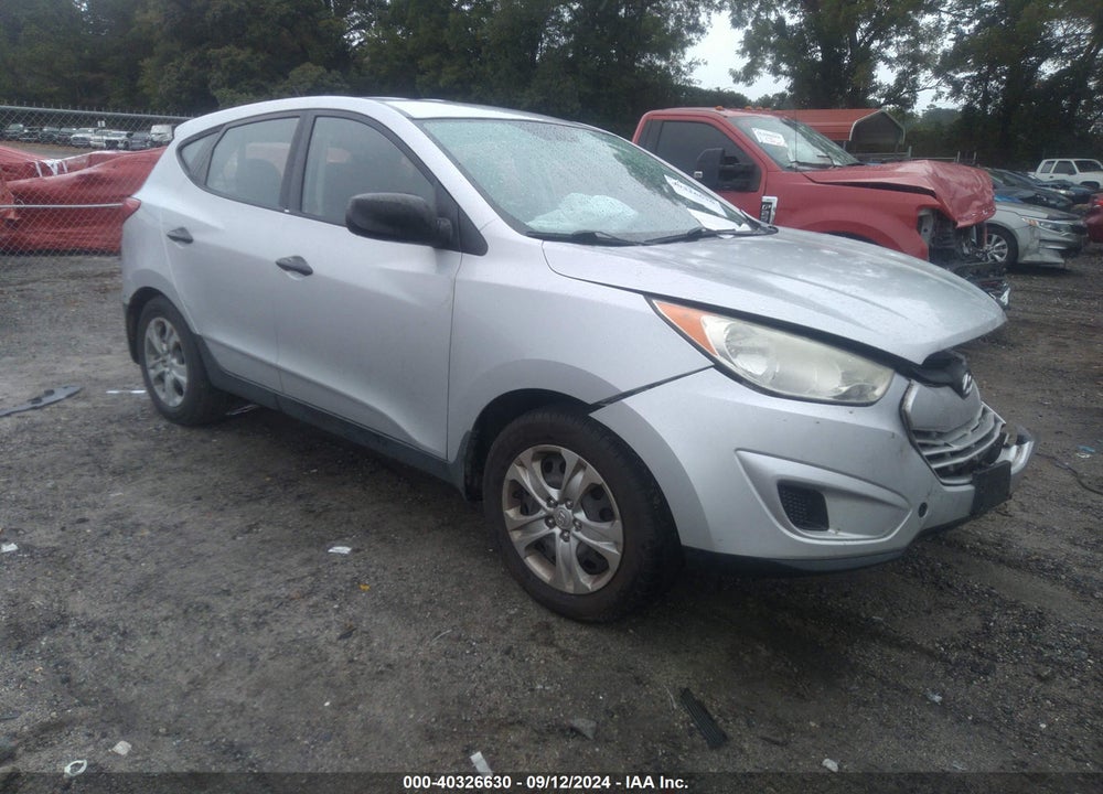 2011 HYUNDAI TUCSON GL VIN: KM8JT3AB9BU247294
