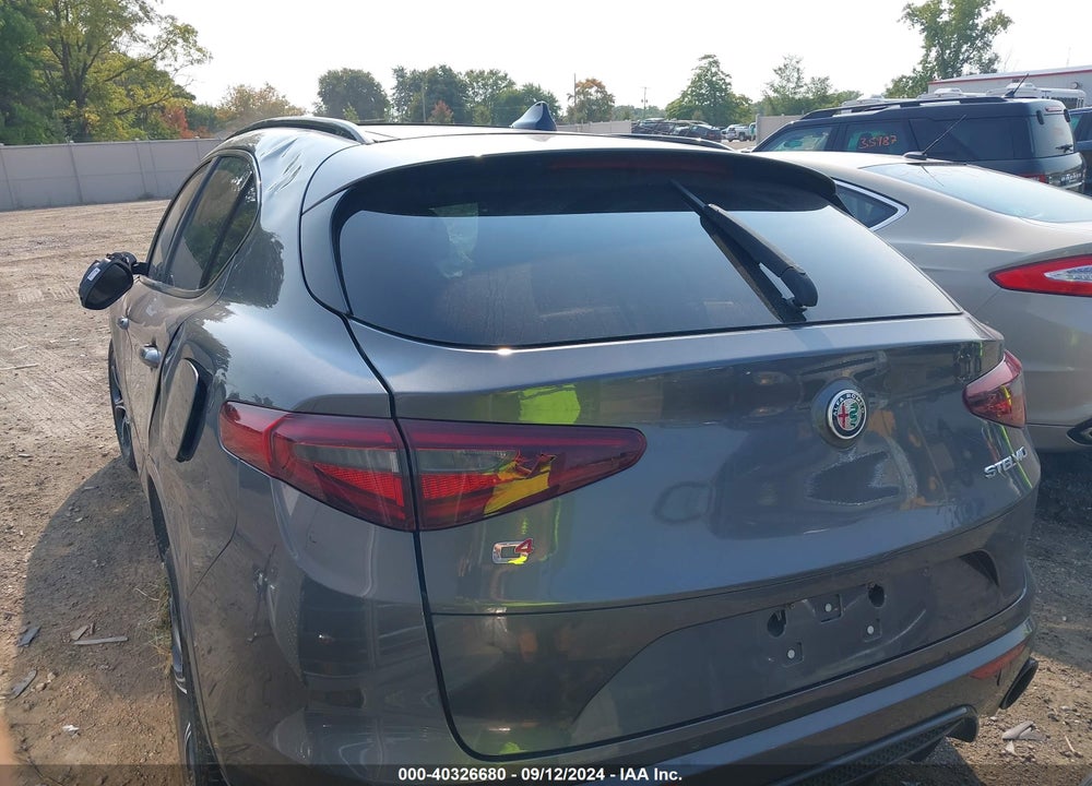 2022 ALFA ROMEO STELVIO VELOCE TI AWD VIN: ZASPAKBN3N7D24243