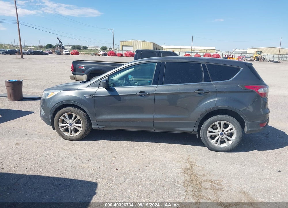 2017 FORD ESCAPE SE VIN: 1FMCU0G91HUA83458