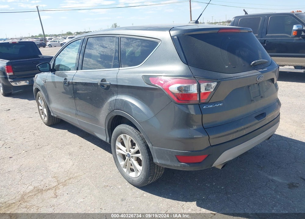 2017 FORD ESCAPE SE VIN: 1FMCU0G91HUA83458