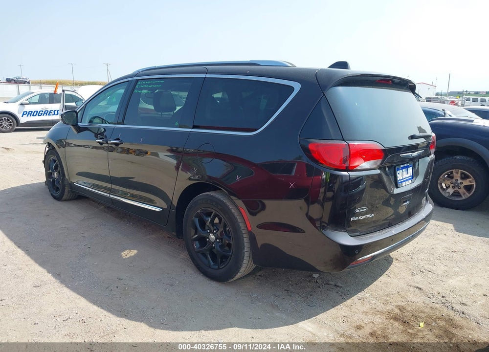2017 CHRYSLER PACIFICA LIMITED VIN: 2C4RC1GG3HR525739