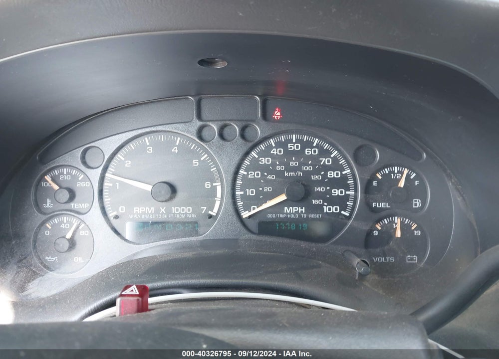 2003 CHEVROLET S-10 LS VIN: 1GCCS19H538189739