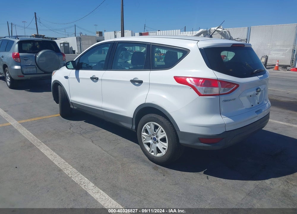 2016 FORD ESCAPE S VIN: 1FMCU0F7XGUA69878