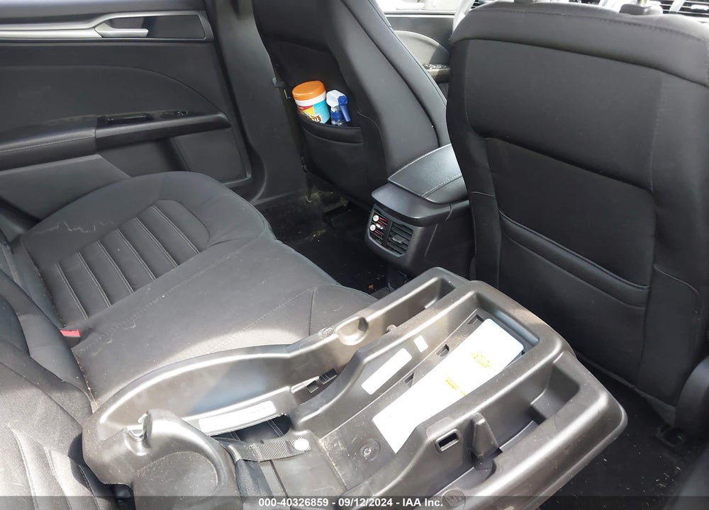 2015 FORD FUSION VIN: 1FA6P0H73F5120738