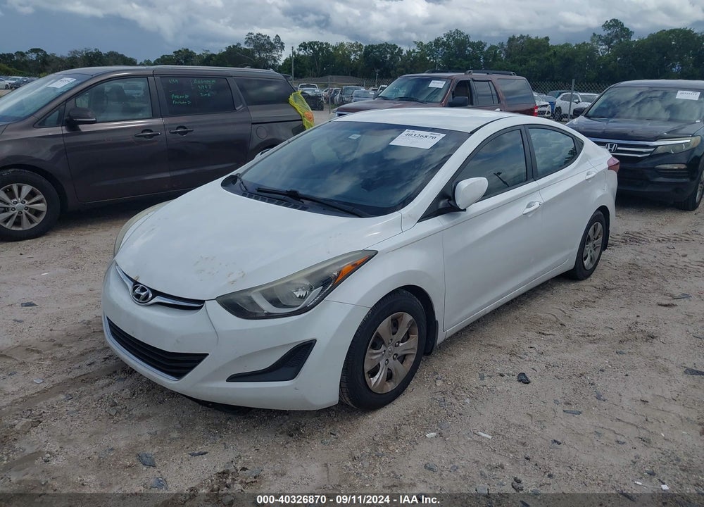 2016 HYUNDAI ELANTRA SE VIN: 5NPDH4AE0GH671421