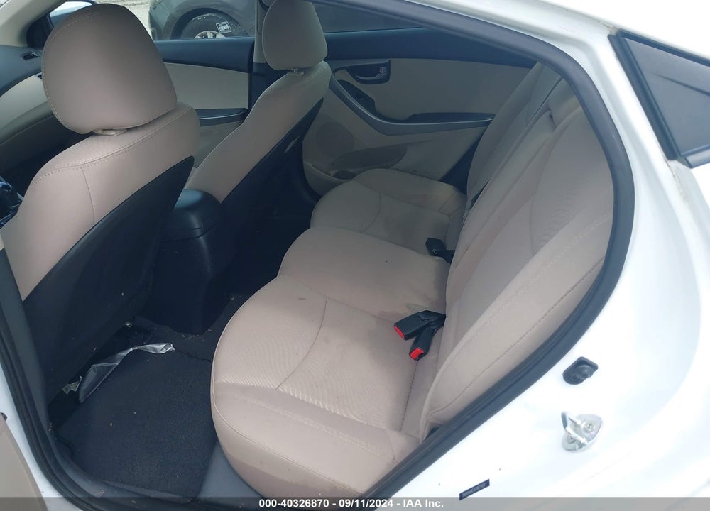2016 HYUNDAI ELANTRA SE VIN: 5NPDH4AE0GH671421