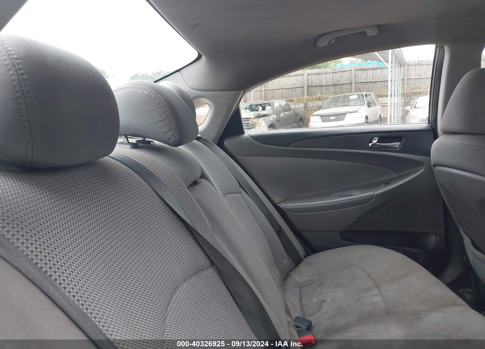 2013 HYUNDAI SONATA GLS VIN: 5NPEB4AC6DH678339