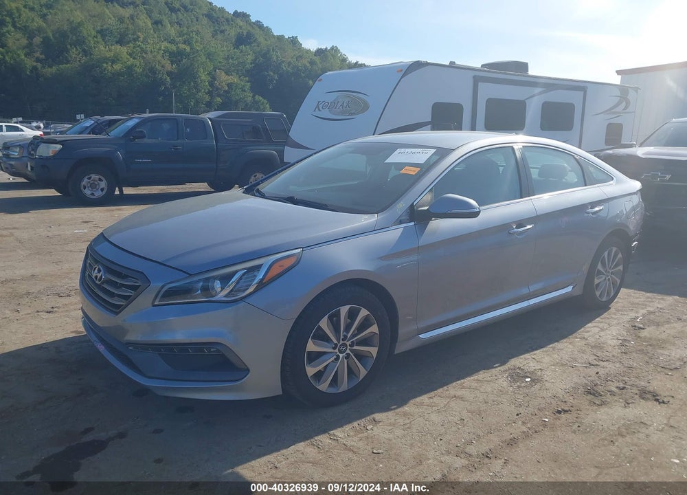 2015 HYUNDAI SONATA SPORT VIN: 5NPE34AF5FH251244