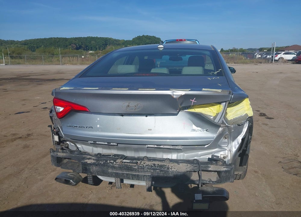2015 HYUNDAI SONATA SPORT VIN: 5NPE34AF5FH251244
